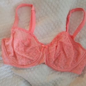 Victoria's secret bra